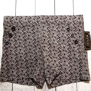 NYCC Black and White Floral Short Shorts Size 12